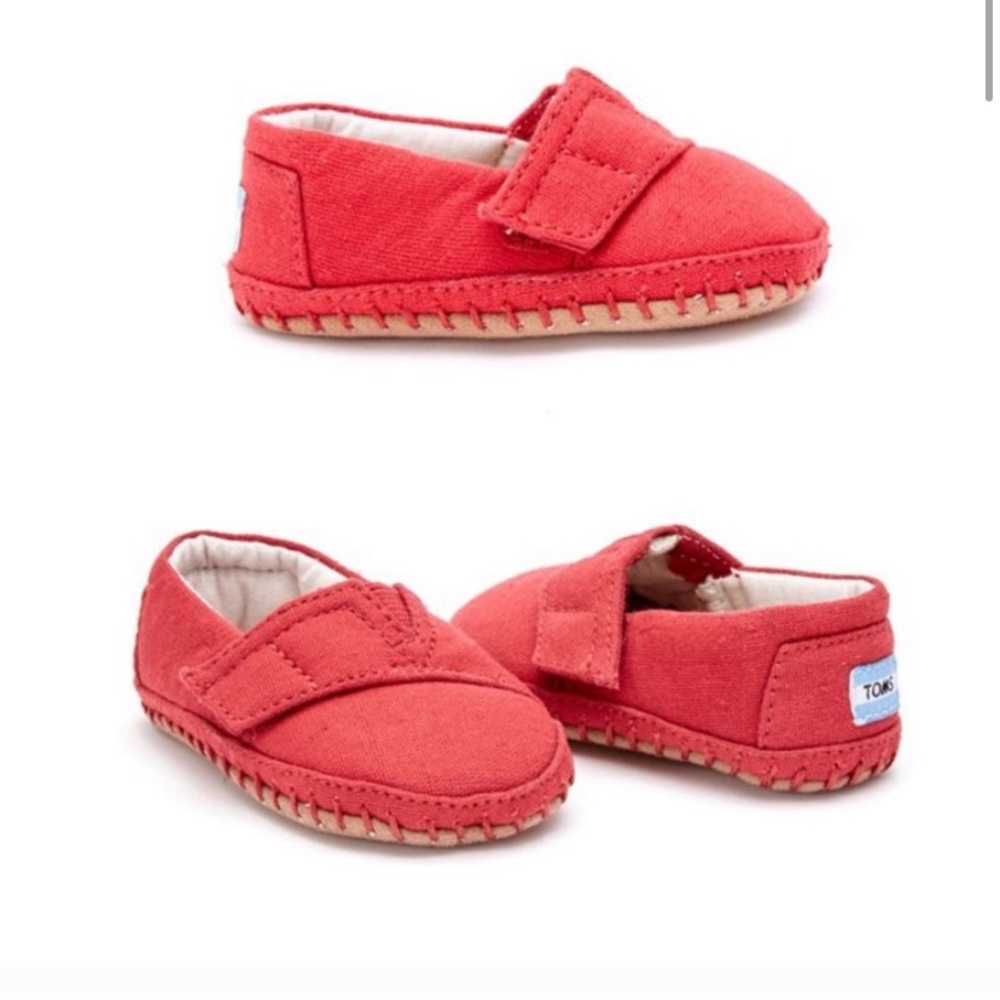 TOMS Tiny Crib Baby Shoes